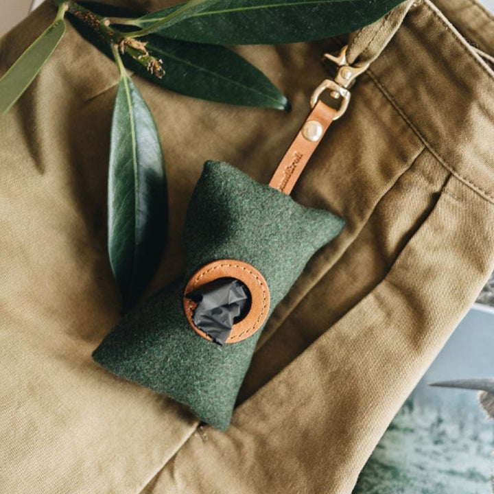 Green Hanging Waist Portable Dog Poop Bag Holder