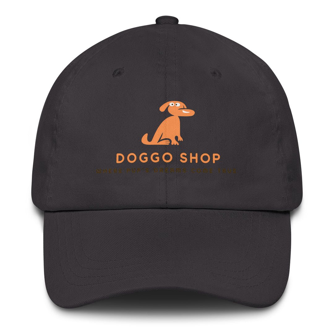 Black cap with doggo shop logo print on a white background